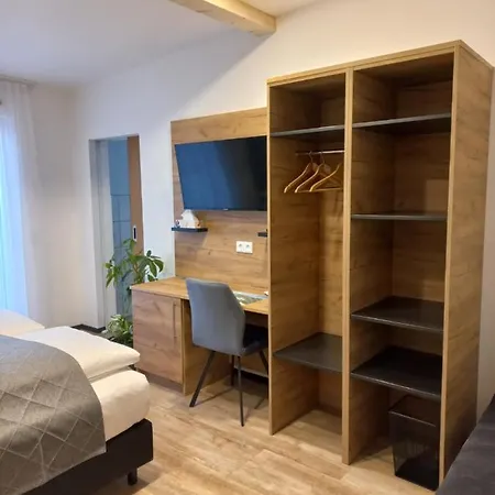 Laudach Couette-café 3*