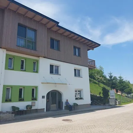 Laudach