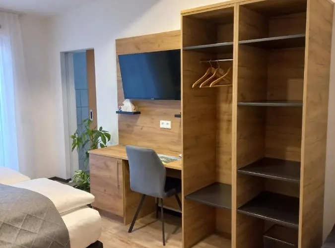 Laudach Bed & Breakfast 3*