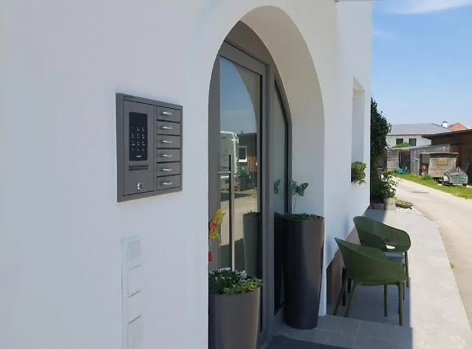 Bed & Breakfast Laudach 3*