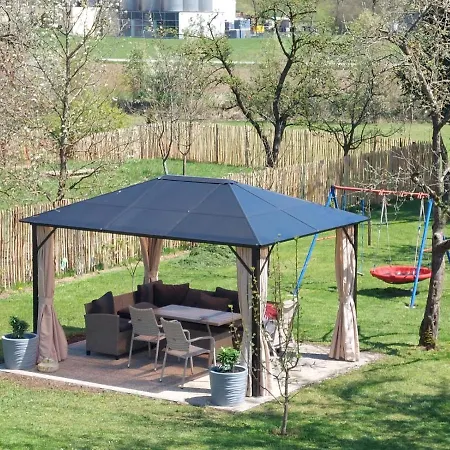 ベッド・アンド・ブレックファスト Laudach